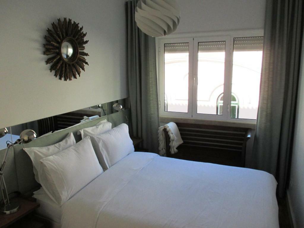 Chiado Terrace Apartment ลิสบอน ภายนอก รูปภาพ